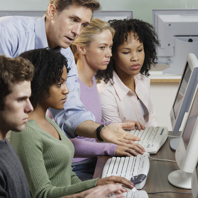 Timeline: Historia de las Tecnologías en la Educación y del E-learning.