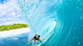 Timeline: Bethany Hamilton- katie's re
