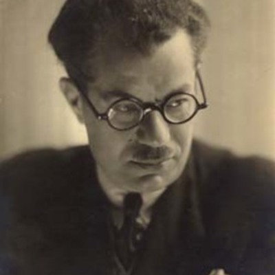 Timeline: Στρατής Μυριβήλης