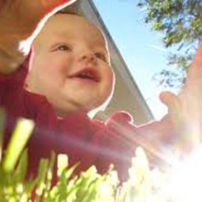 Timeline: NUESTROS BEBES