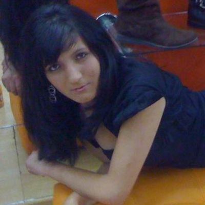 Timeline: LA HISTORIA DE VIVI