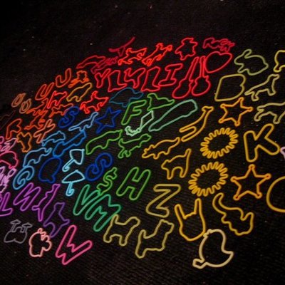 Timeline: Silly Bandz Life Cycle