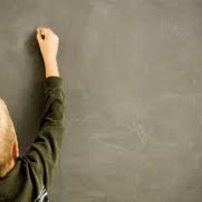 Timeline: Educación y tecnología