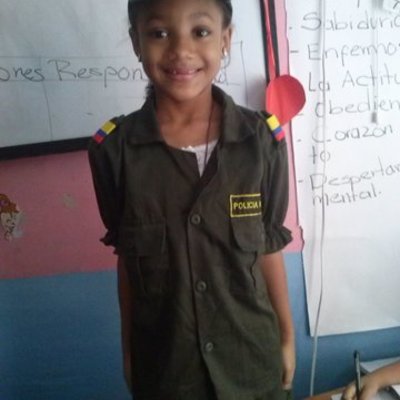 Timeline: LA HISTORIA DE LAS PROFESIONES DE PEQUEÑOS HEROES