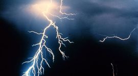 Timeline: A dörzselektromosságtól az elektromos autóig- Az elektromosság története