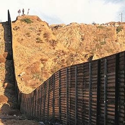 Timeline: Events in Immigration: U.S & Arizona