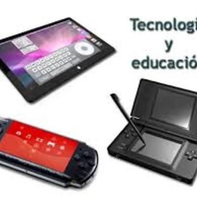 Timeline: educacion y tecnologia