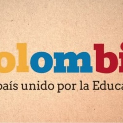 Timeline: El Desarrollo de la Educación en el S. XXI MEN por Jhonatan Quevedo, Lina Heredia y Sebastián Chávez