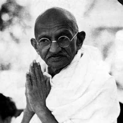 Timeline: Gandhi's Passage