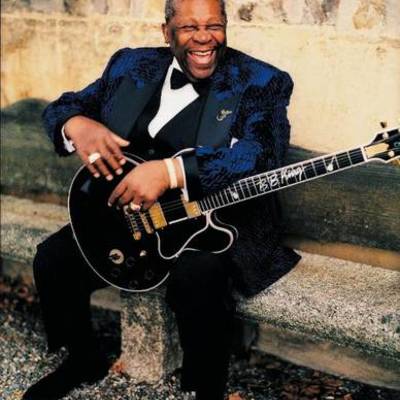 Timeline: Homenaje a B.B.King por AROA