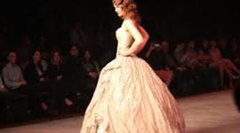 Timeline: Den sidste balkjole