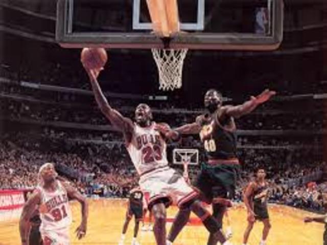 Michael Jordan and the journey to GOAT timeline | Timetoast timelines