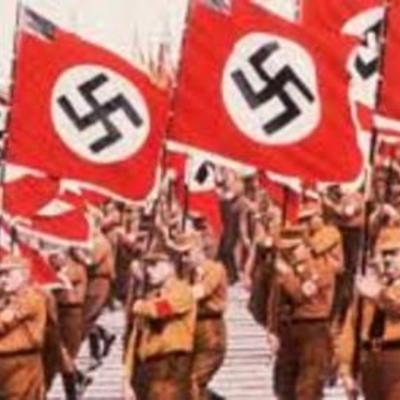 Timeline: Totalitarismos