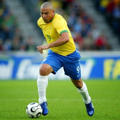 Timeline: THE PHENOMENON-RONALDO