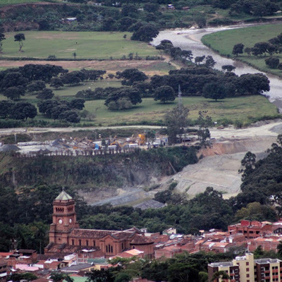 Timeline: Empresas de Girardota