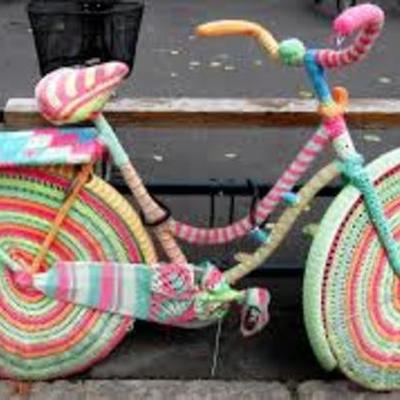 Timeline: Trico'pathes - les accros au tricot