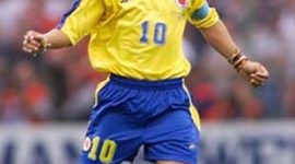 Timeline: El Fútbolista : Carlos "El Pbe" Valderrama