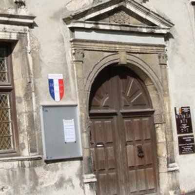 Timeline: L'histoire de l'Hotel Diane de Poitiers