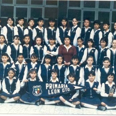 Timeline: Biografía escolar