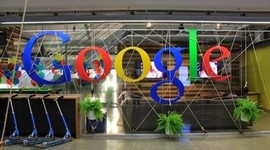 Timeline: Google: Die Karriere eines Internetkonzerns