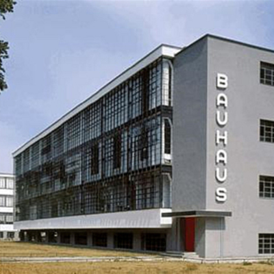 Timeline: Escuela de la Bauhaus