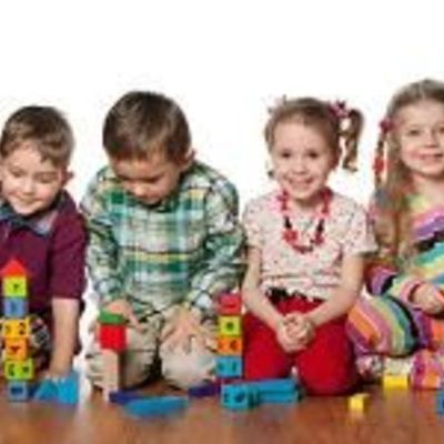 Timeline: Cambios Históricos en la Infancia