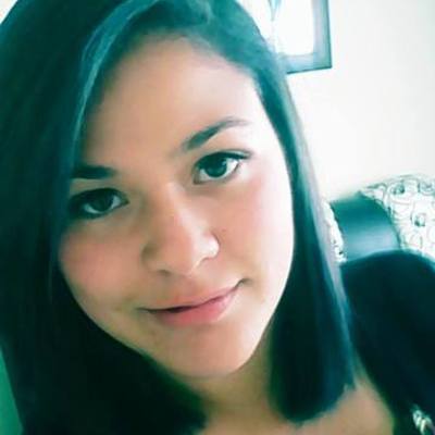 Timeline: BIOGRAFIA DE LUISA NAVARRO