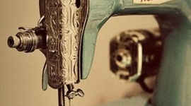 Timeline: Historia de la maquina de coser  (Alejandra de la cruz hernadez)