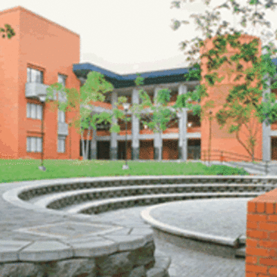 Timeline: origen de las universidades