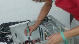 Timeline: arquitectura para la reparacion de equipos de computo