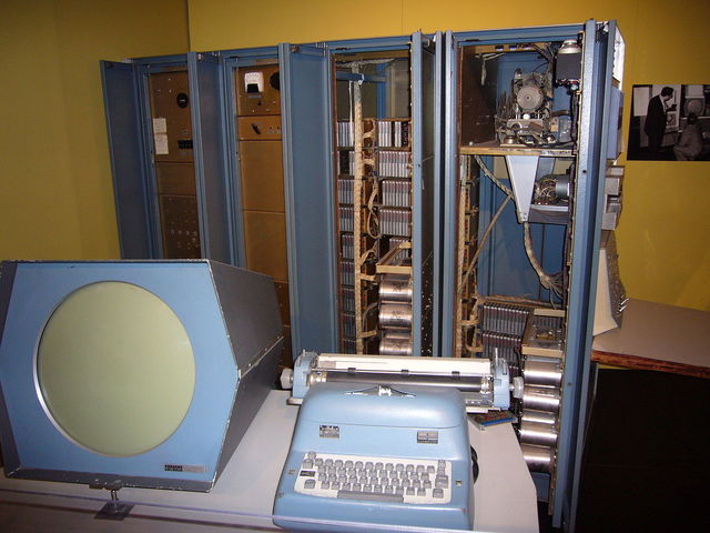 Generaciones de la computadora timeline | Timetoast timelines