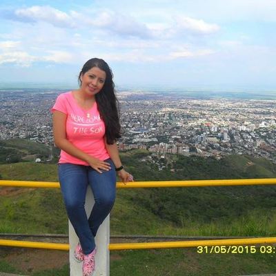 Timeline: linea del tiempo  Luz Adriana Ortega