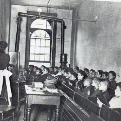 Timeline: Important Moments in Education (Important Events are stared)