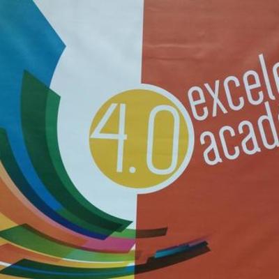 Timeline: Trending Topic 11/9/2015