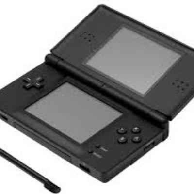 Timeline: NIntendo DS and 3DS Families.