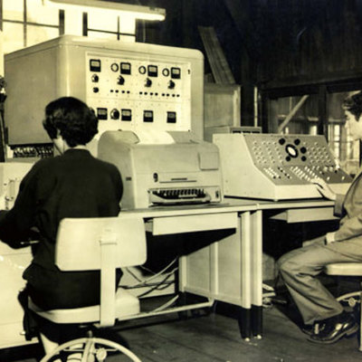 Timeline: Historia de la Informatica