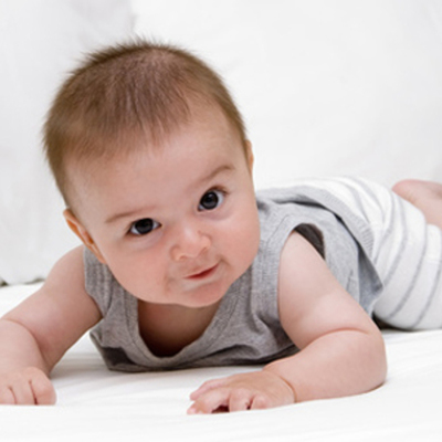 Timeline: Historia Odontología del Bebe