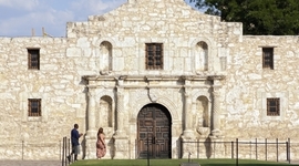 Timeline:  Luisalberto'sTexas history