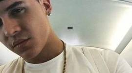 Timeline: BIOGRAFIA KEVIN ROLDAN (KR)