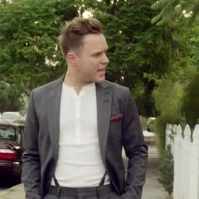 Timeline: Costume and setting change in Olly Murs: Troublemaker