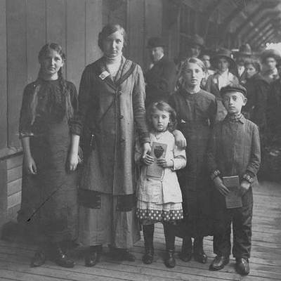 Timeline: Race and Immigrant relations from 1400s to 1900s