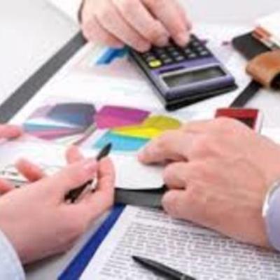 Timeline: KARLA JANDRES "EVOLUCIÓN DEL SISTEMA FINANCIERO DE EL SALVADOR"