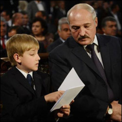 Timeline: Как Коля Лукашенко познает мир