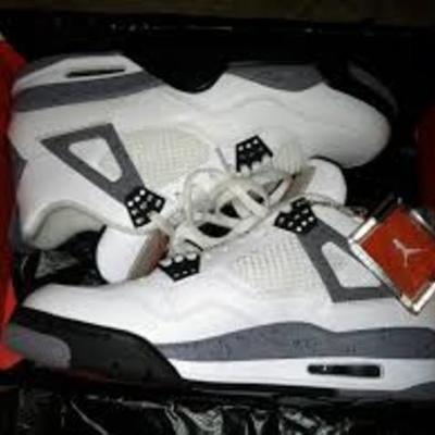 Timeline: Basketball shoes