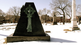 Timeline: A History of Haunted Citings in Chicago