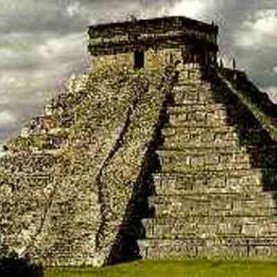 Timeline: The history of the Mayas (ES)