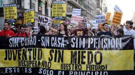 Timeline: Los Jóvenes de la Crisis