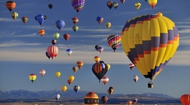 Timeline: The First Hot Air Balloons