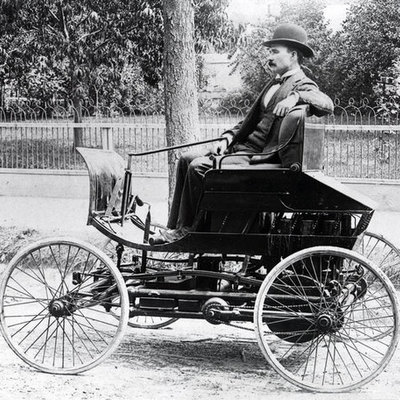 Timeline: History of Cars