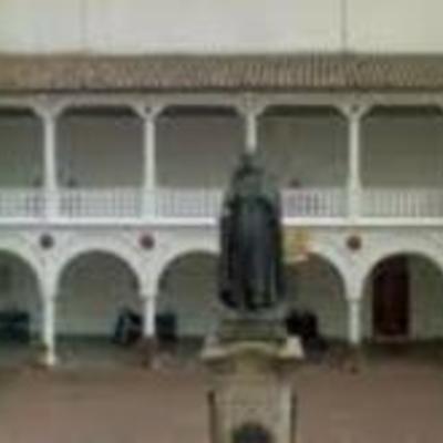 Timeline: Historia Rosarista